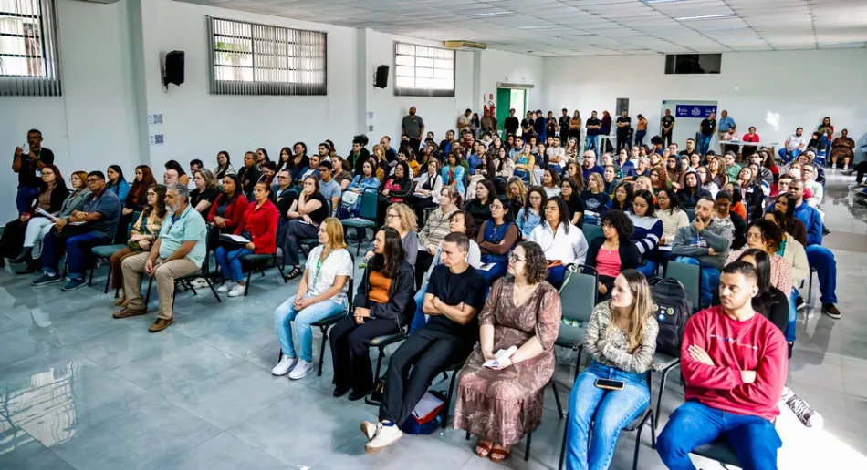 Prefeitura de Osasco dá posse a 156 novos servidores