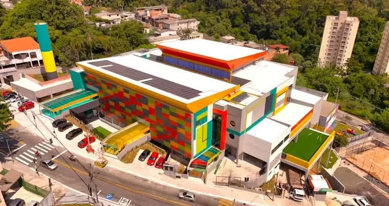 Prefeitura de Barueri investe em tecnologia, inclusão e sustentabilidade na EMEIEF Anna Irene